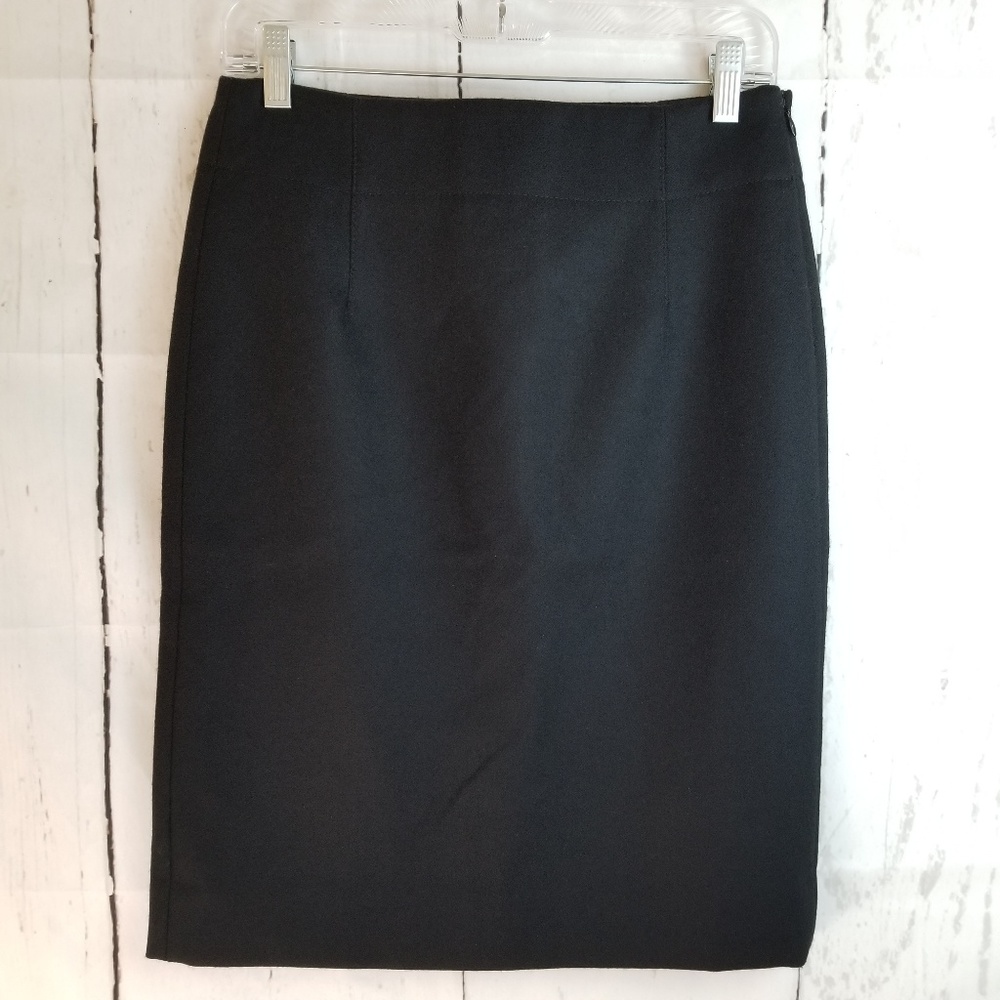 J. Crew Straight Pencil Skirt Sz 2 Black Wool Slit